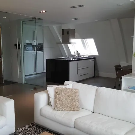 Ξενοδοχείο Appartementen-hotel Aan Zee