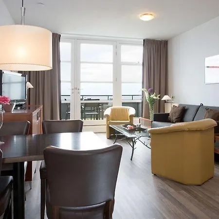 Appartementen-hotel Aan Zee *